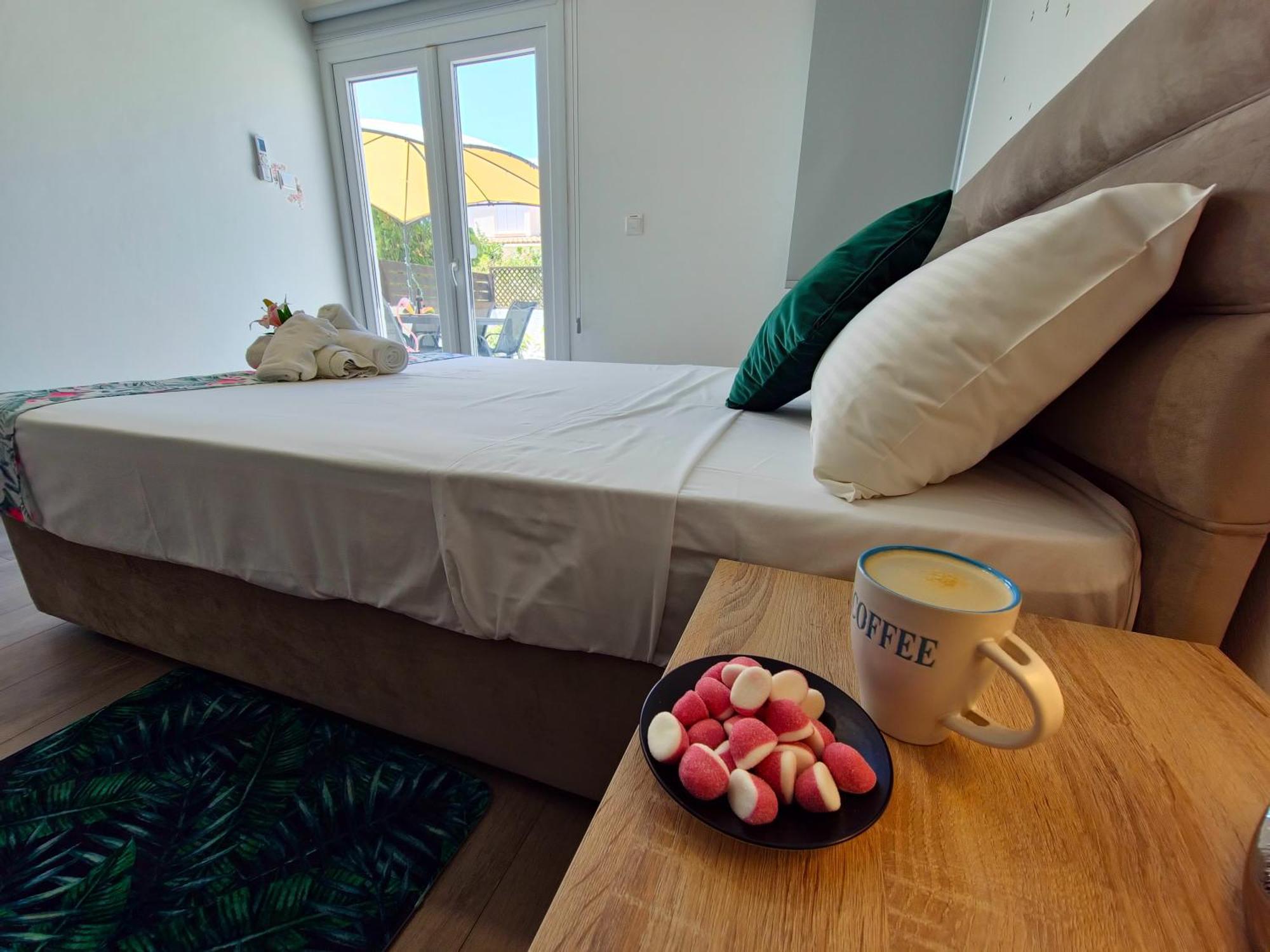 Oroklini Star 200Metres From The Sandy Beach Larnaca Ngoại thất bức ảnh