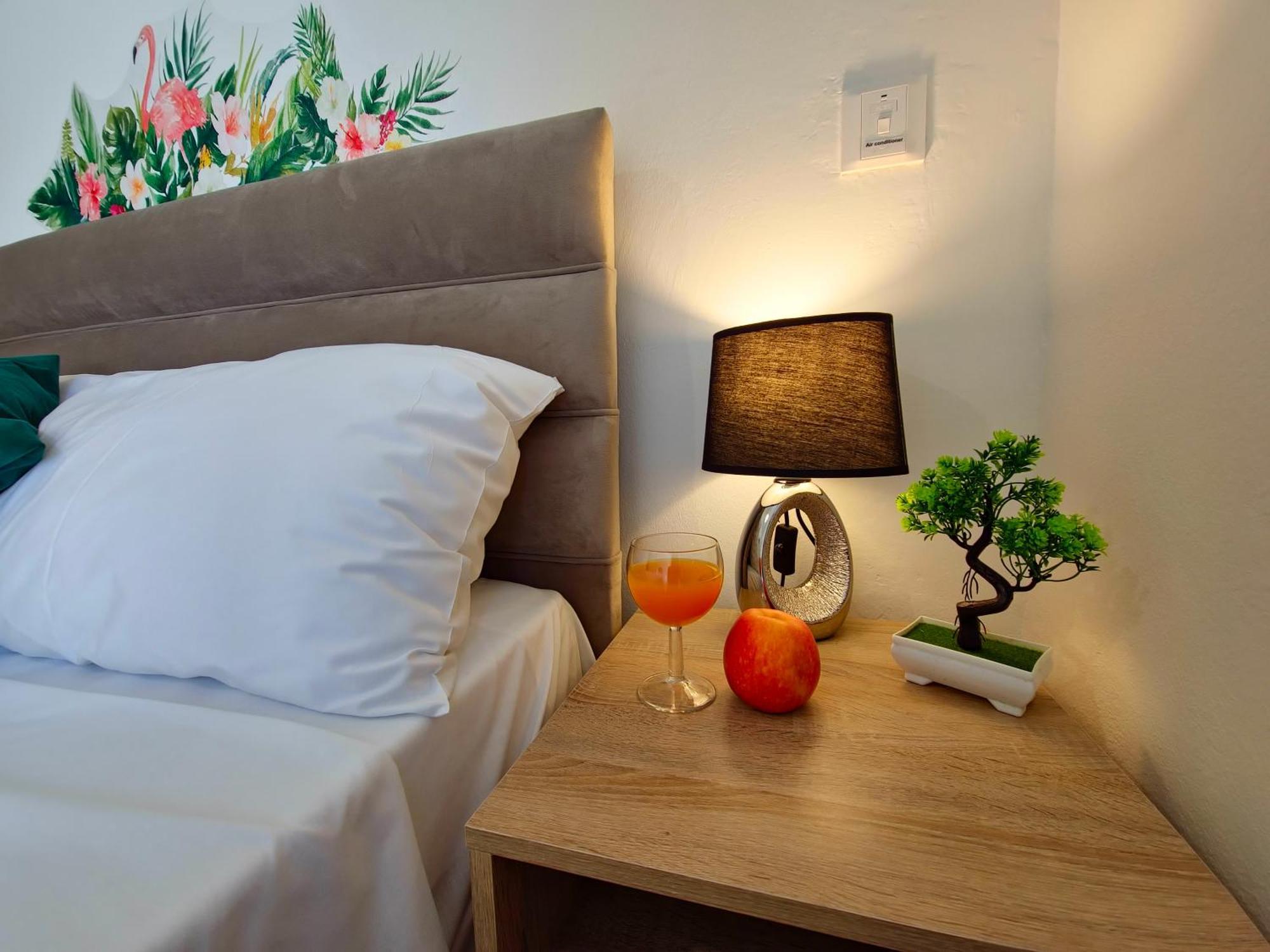 Oroklini Star 200Metres From The Sandy Beach Larnaca Ngoại thất bức ảnh