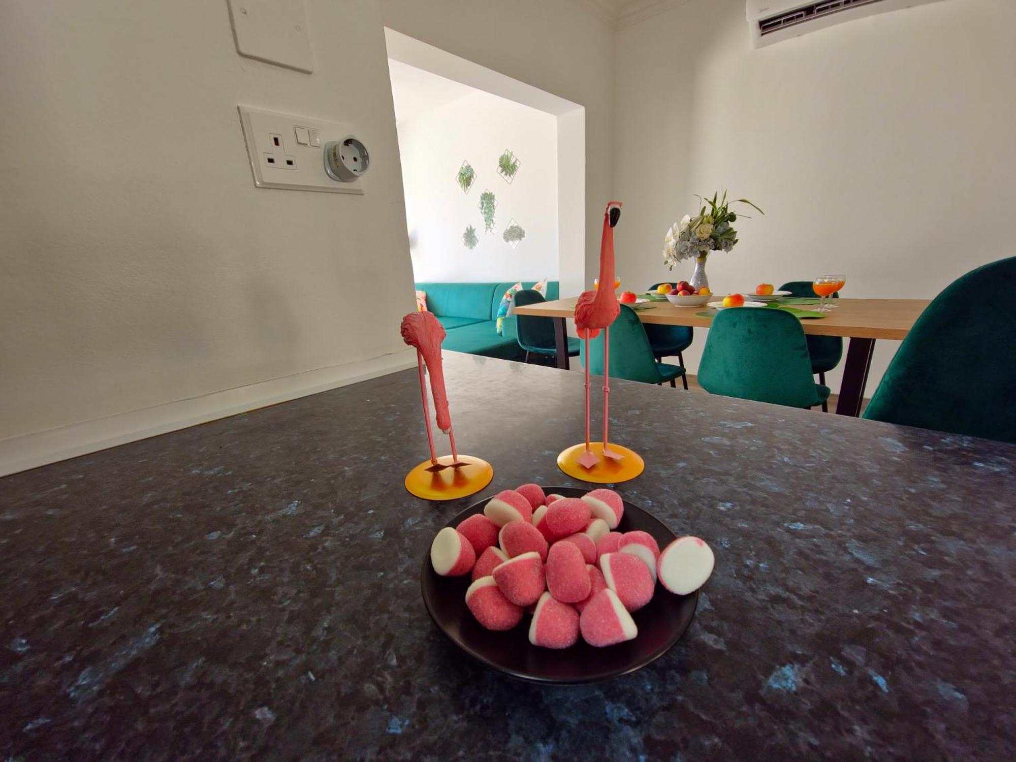 Oroklini Star 200Metres From The Sandy Beach Larnaca Ngoại thất bức ảnh